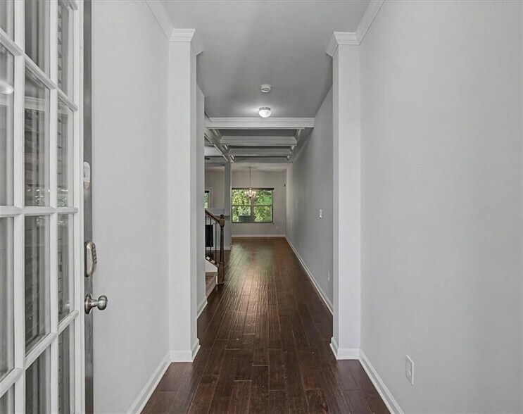 Building Photo - 1305 Bridge Peak Lane