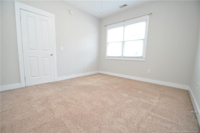 Building Photo - 1164 Trentini Ave