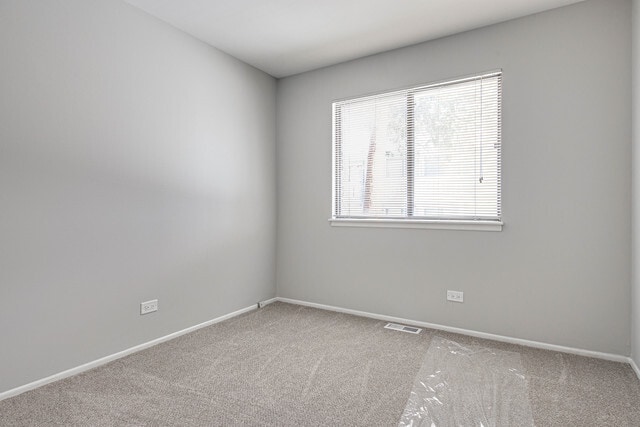 Building Photo - 321 Maplewood Ct