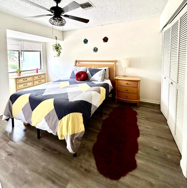 Building Photo - 12722 Peconic Ct