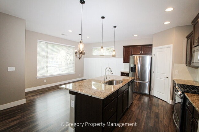 Building Photo - Newer Snohomish Home 3bed 3bath 1836sf 2 Car Garage with EV Charger A/C Equipped with a high-effi...