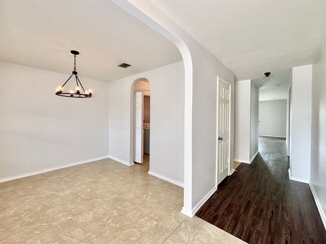 Building Photo - Stunning one-story home!