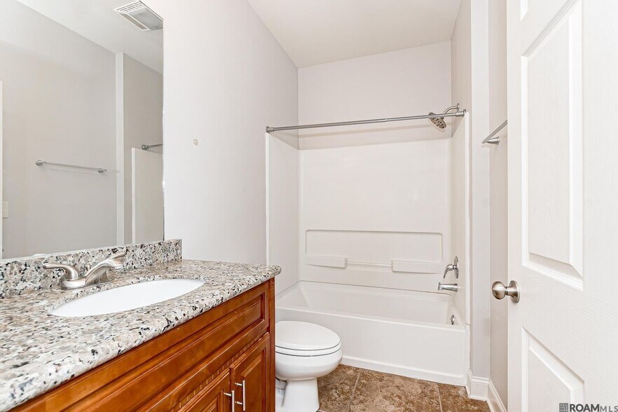 Building Photo - 1362 Brightside Dr