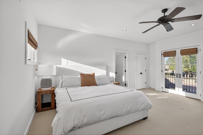 Building Photo - 127 Applehead Island Dr