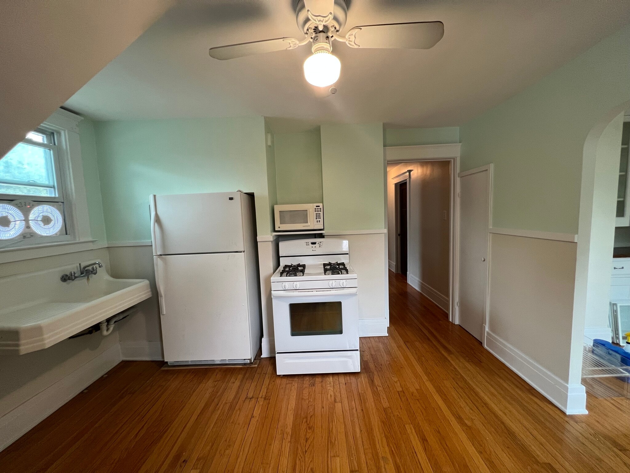 Kitchen Appliances - 61 Hirschfield Dr