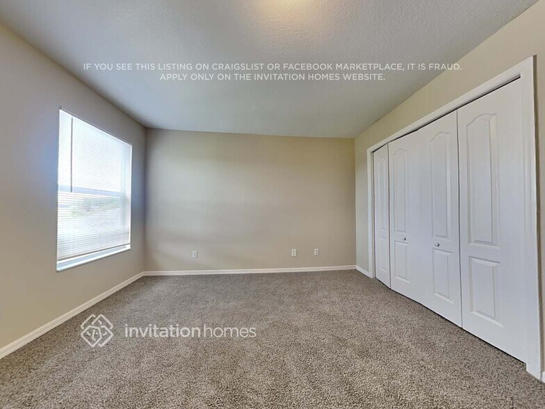 Building Photo - 9414 Leatherwood Ave