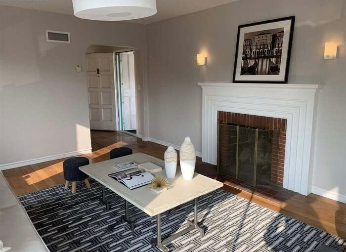 Building Photo - 2427 Ritchie St