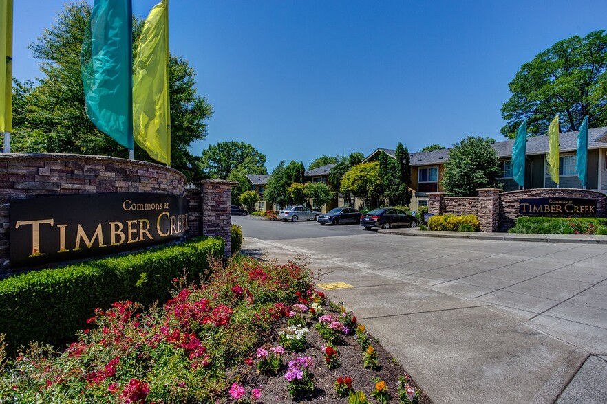 Primary Photo - Commons at Timber Creek Apartments