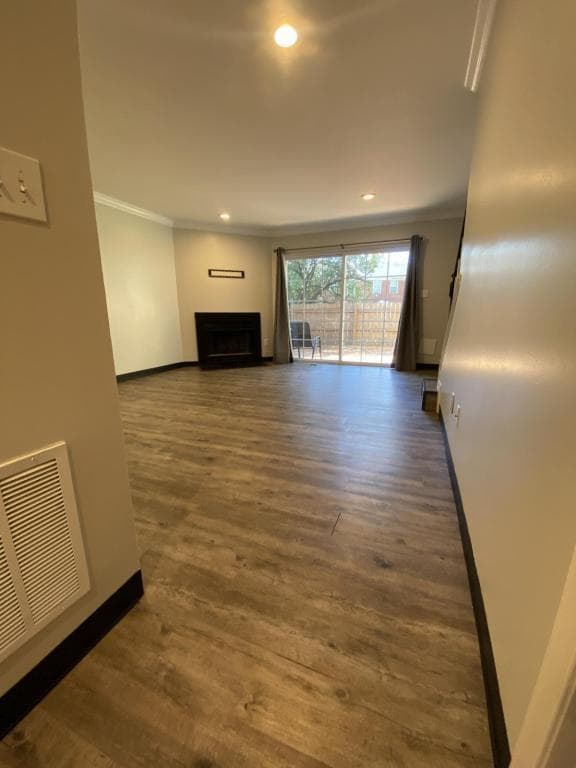 Building Photo - 1018 Dartmouth Glen Way