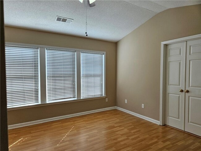 Building Photo - 2784 Terrell Trace Dr SE