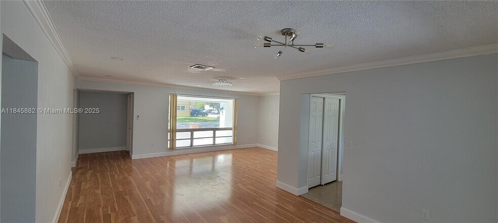 Building Photo - 9060 SW 53rd St