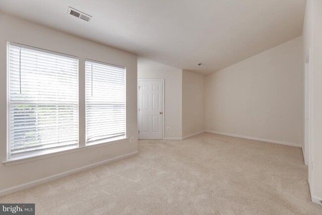 Building Photo - 1479 Fawn Hollow Ln
