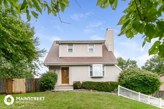 Building Photo - 6810 N Chas Dr