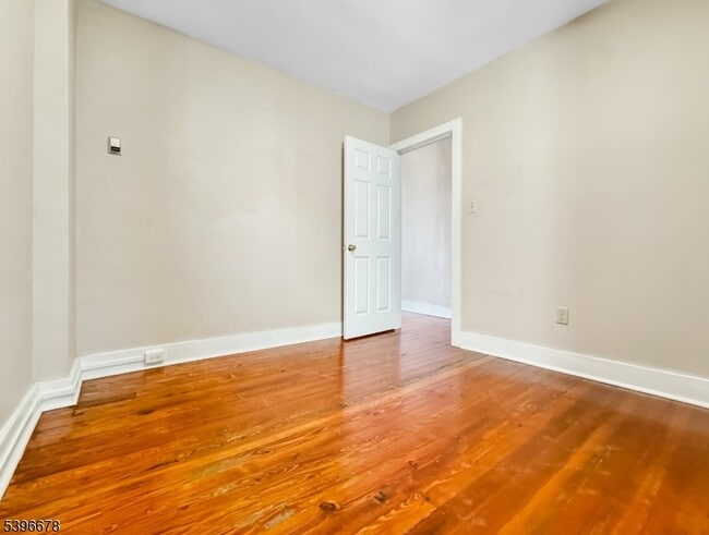 Building Photo - 83 Jefferson St