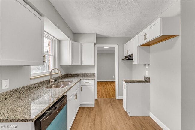 Building Photo - 17416 Throckley Ave