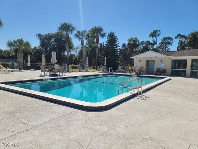 Building Photo - 333 Joel Blvd