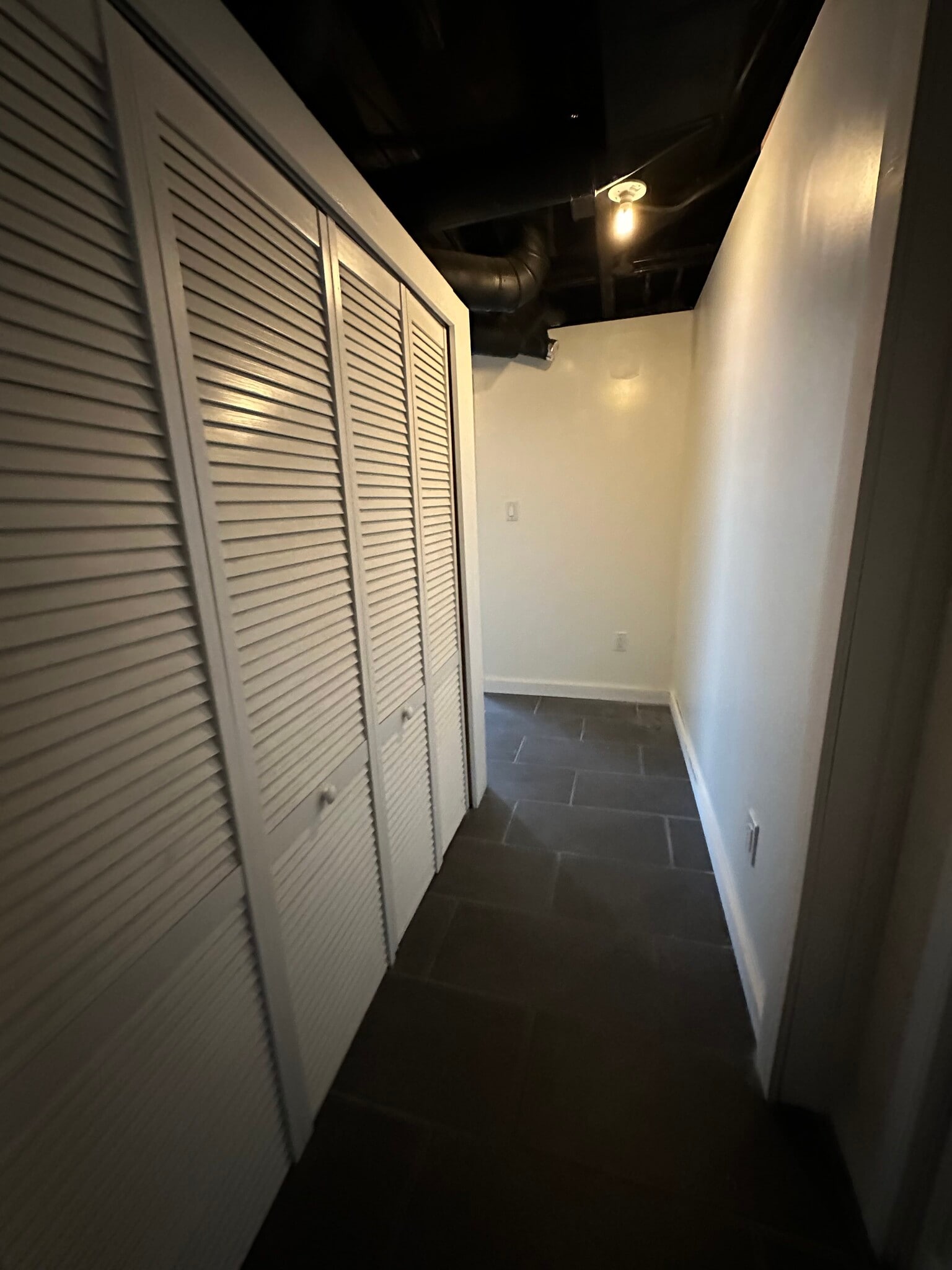 Linen Closet - 829 Miller Ave