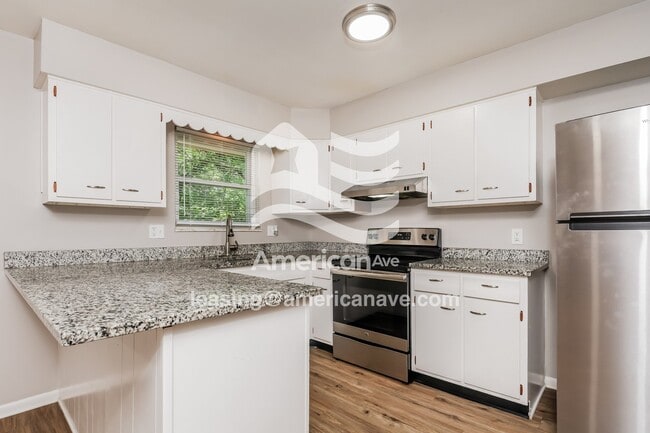 Building Photo - 5420 Autumn Pl