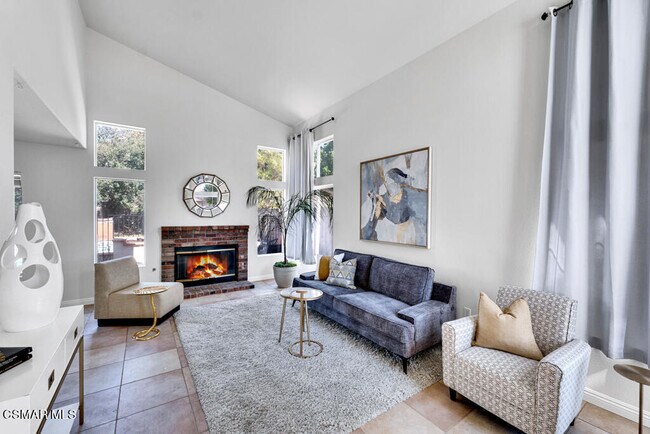 Building Photo - 2676 Santa Ynez Ave