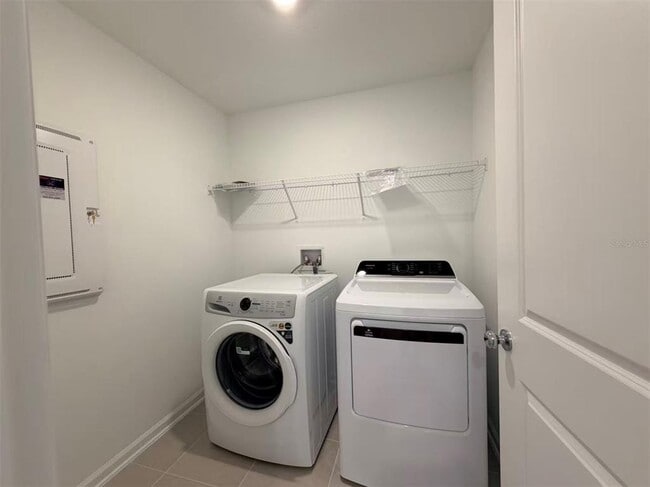 Building Photo - 3626 Hardman Dr