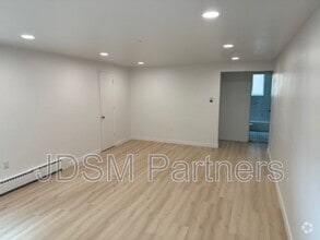 Building Photo - 1046 Harrison St