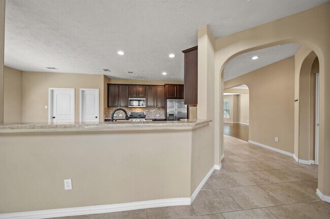Building Photo - 6503 Loralie Ln
