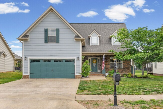 Building Photo - 1141 Old Duke Dr