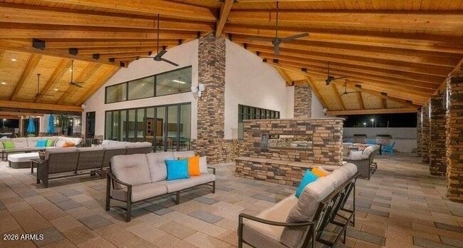 Building Photo - 17211 W Whispering Wind Dr