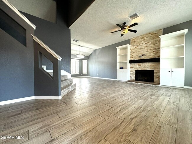 Building Photo - 1753 Gregory Jarvis Dr