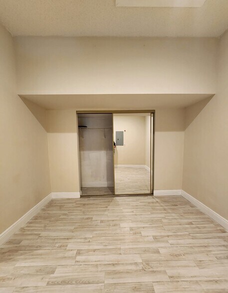 Building Photo - 7705 Forest Green Ln