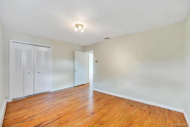 Building Photo - 3685 Prairie Path