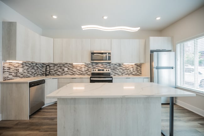 Building Photo - 3707 Haverford Ave