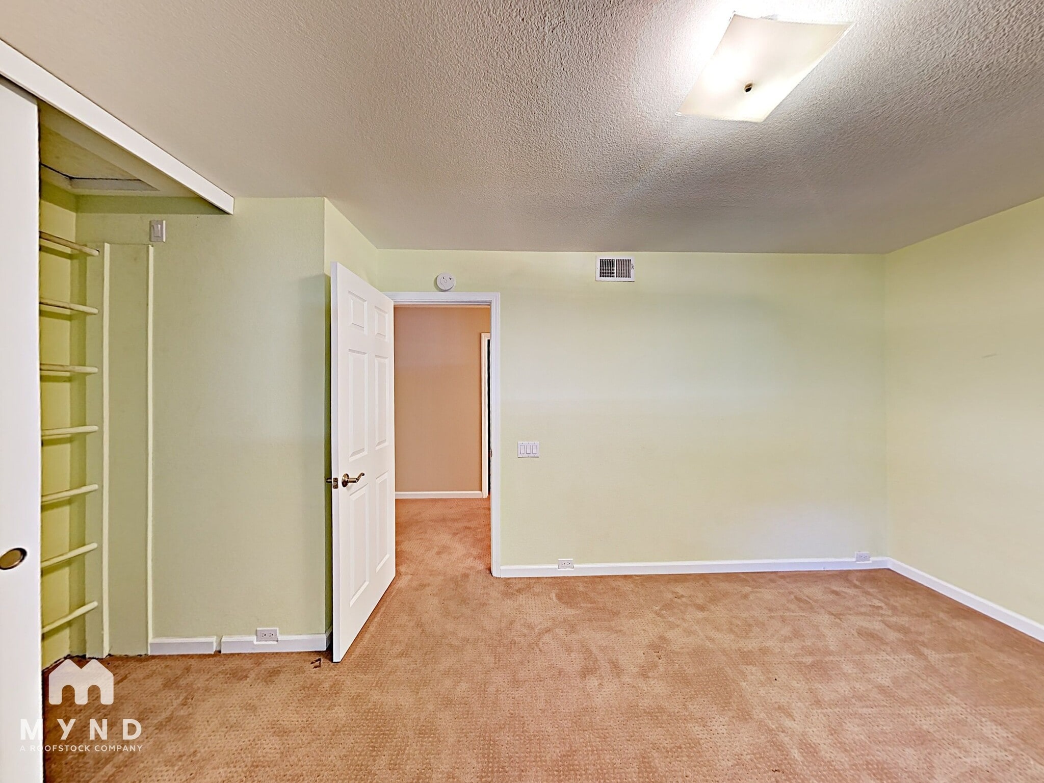 Building Photo - 2321 Swarthmore Dr