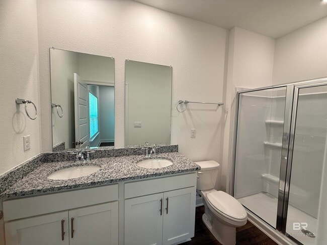 Building Photo - 32694 Revere Dr