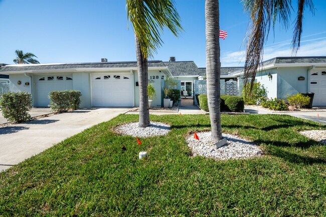 Building Photo - 128 Boca Ciega Point Blvd N