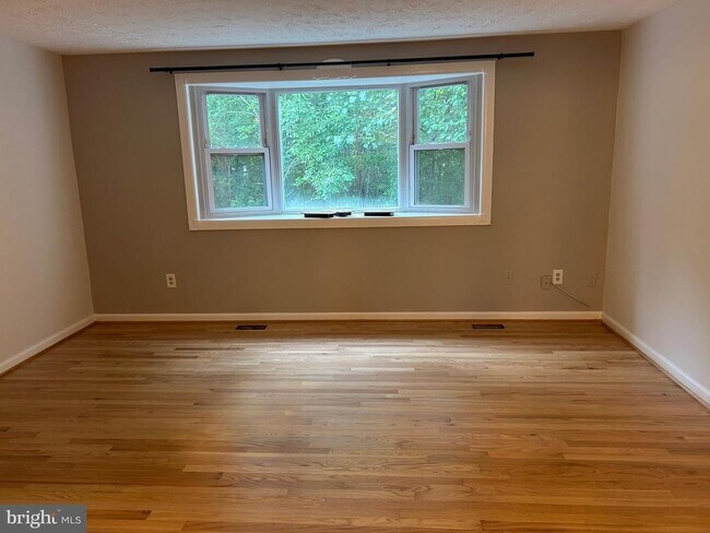 Building Photo - 8317 Brookvale Ct