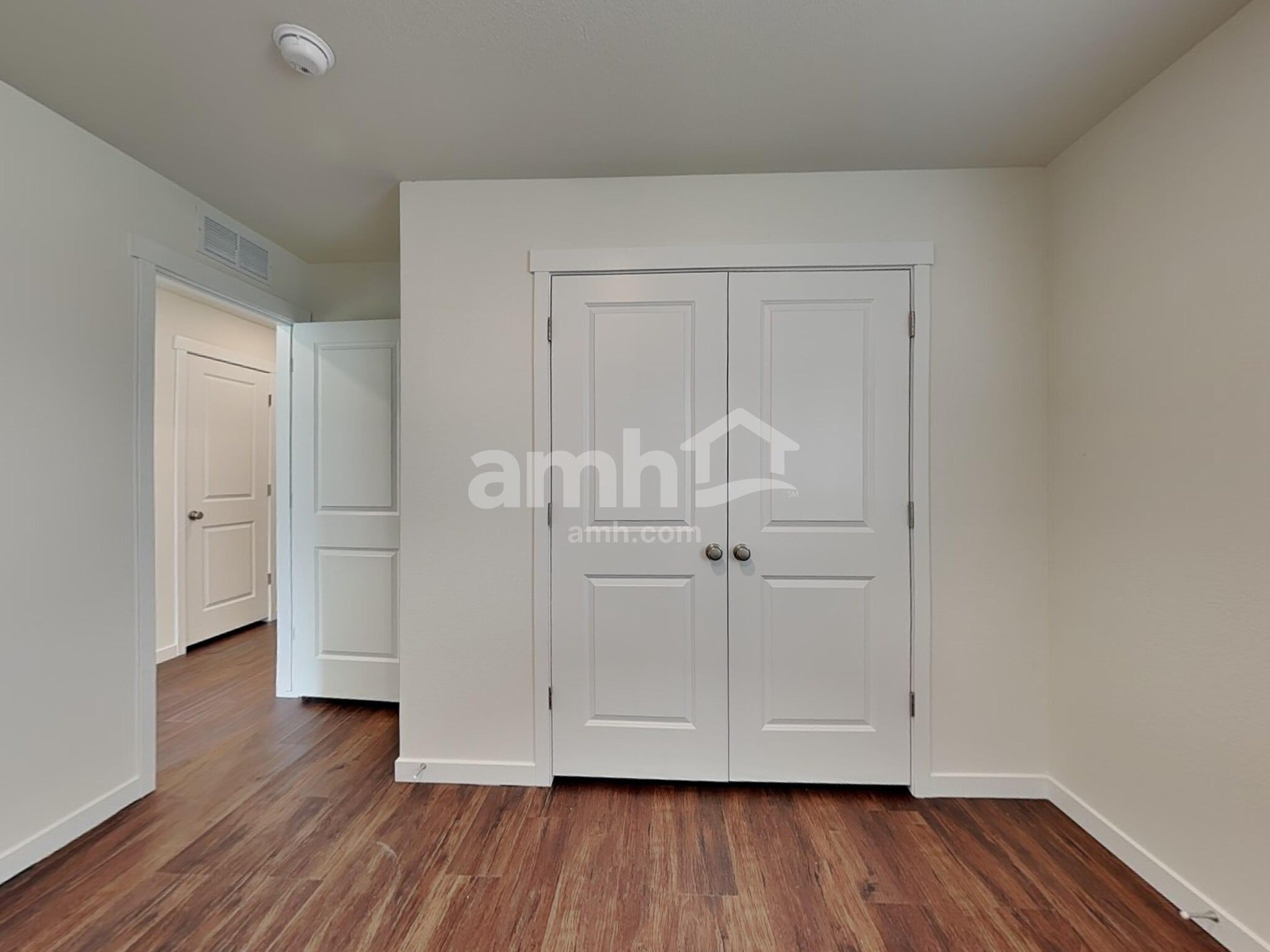 Building Photo - 11669 Logans Rdg Dr