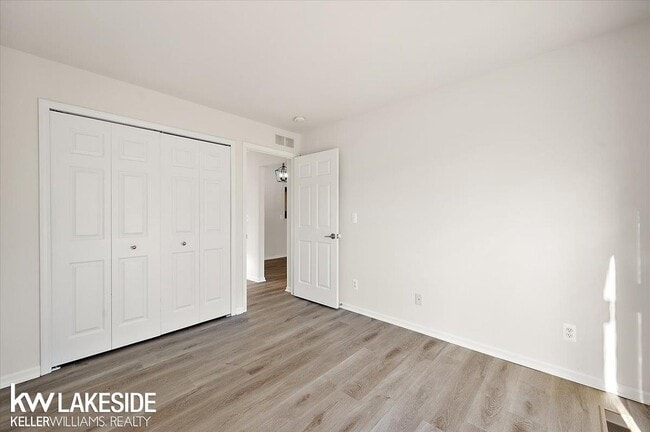 Building Photo - 56150 Chesapeake Trail