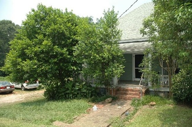 Building Photo - 224 Barrow St