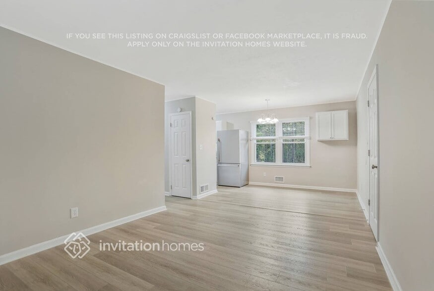 Building Photo - 2155 Venesa Cir