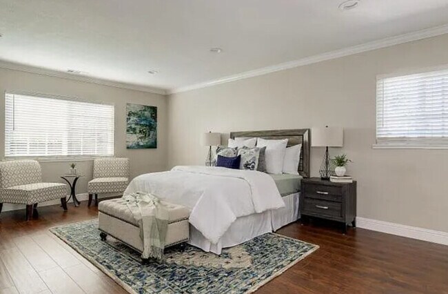 Building Photo - 1004 Airport Blvd