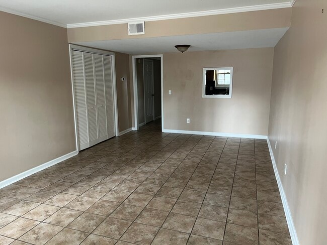 Building Photo - Walston Bridge Apartments