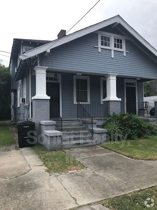 Building Photo - 1618 Abundance St