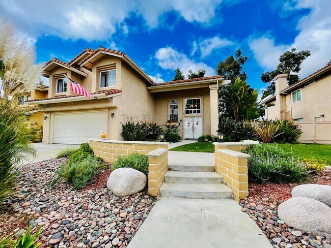 Primary Photo - ***4 bed / 2.5 bath / 2,067 sqft House in ...