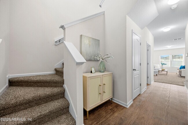 Building Photo - 2555 Oak Stream Dr