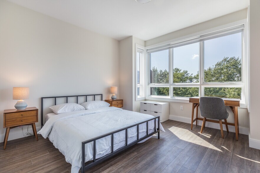 Building Photo - 139 Marcella St