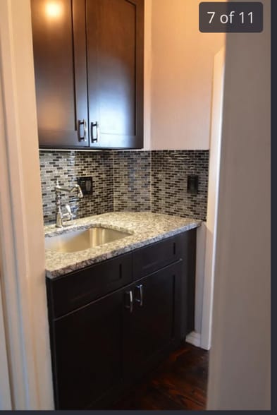 Building Photo - 1440 Detroit St