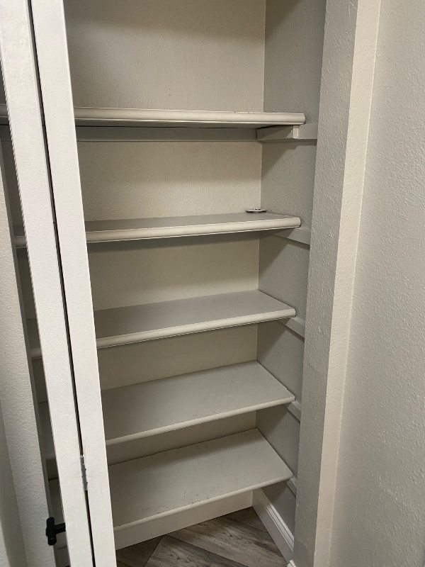 Building Photo - 3400 E 14th St