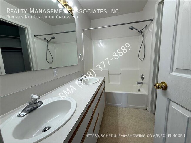 Building Photo - 5937 N Cobbler Ln