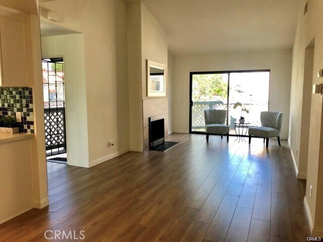 Building Photo - 3547 W Greentree Cir